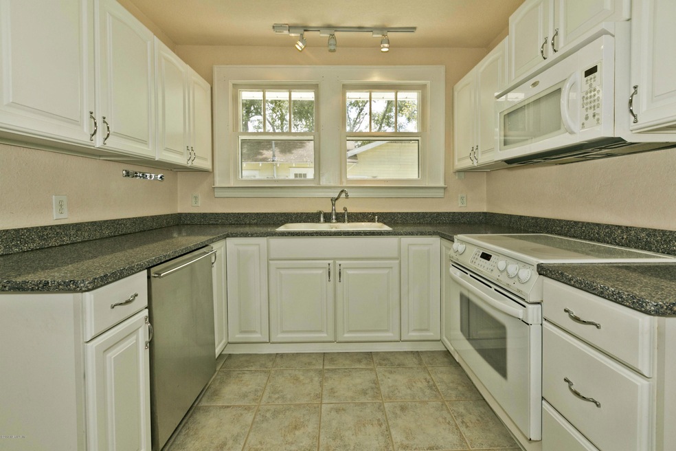 1408 Wolfe St, Jacksonville, FL 32205 - photo 1