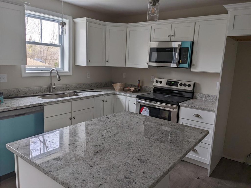 5 Hill St unit 1, Smithfield, RI 02917 - photo 1