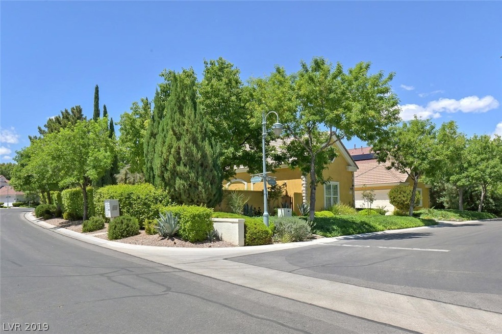 1/3 acre corner lot provides for tons of parking f