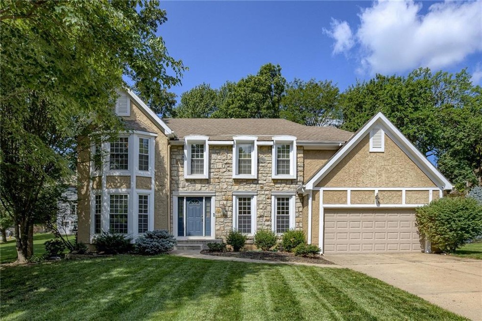 8040 Acuff Ln, Lenexa, KS 66215 - photo 1