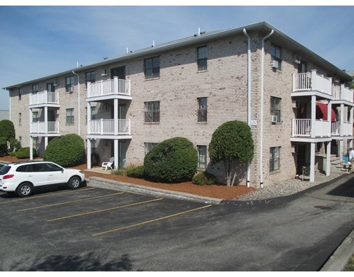 18 Kenmar Dr unit 166, Billerica, MA 01821 - photo 1