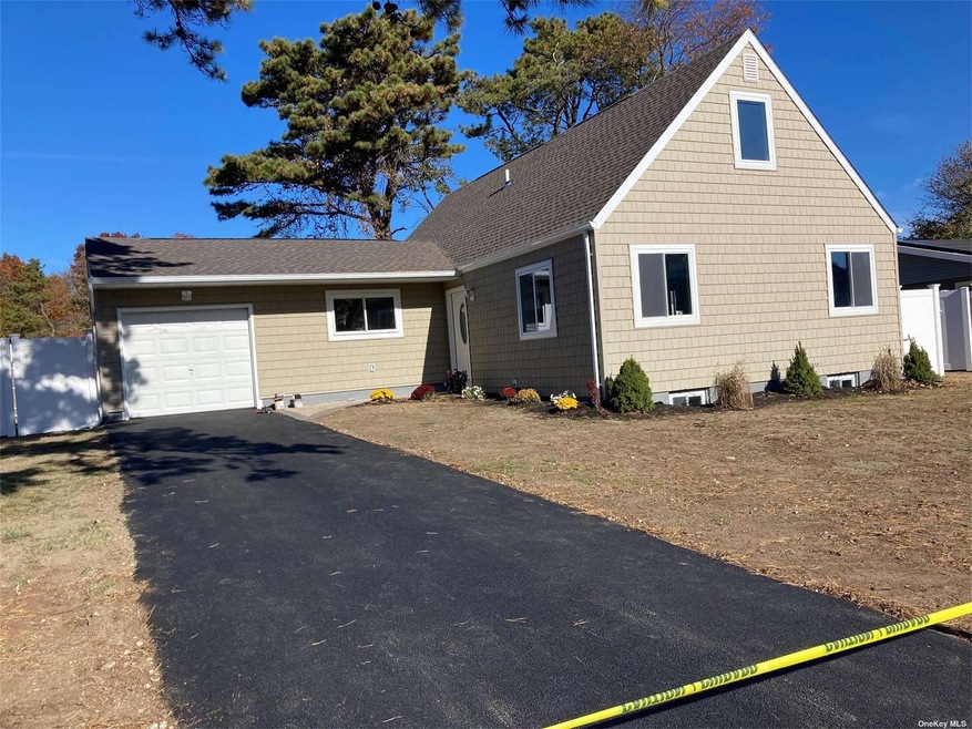 15 Julie Crescent, Central Islip, NY 11722 - photo 1