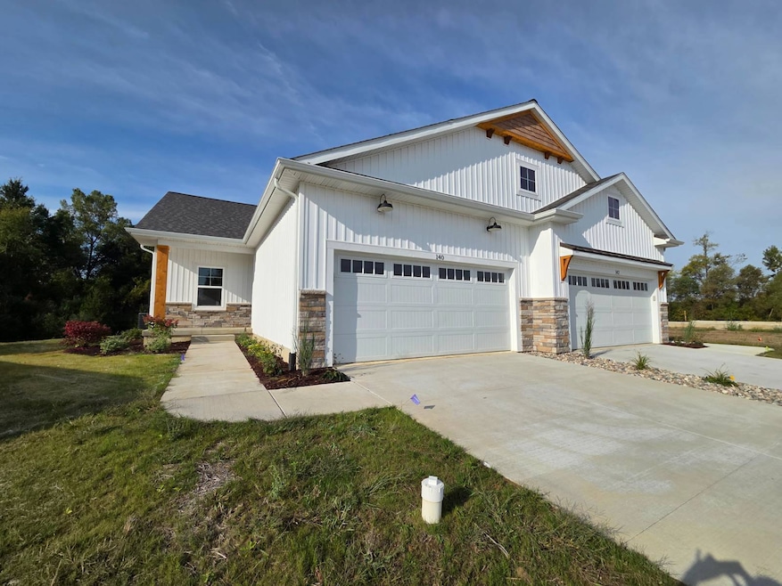 808 Joyce Ln unit 14, Saint Johns, MI 48879 - photo 1