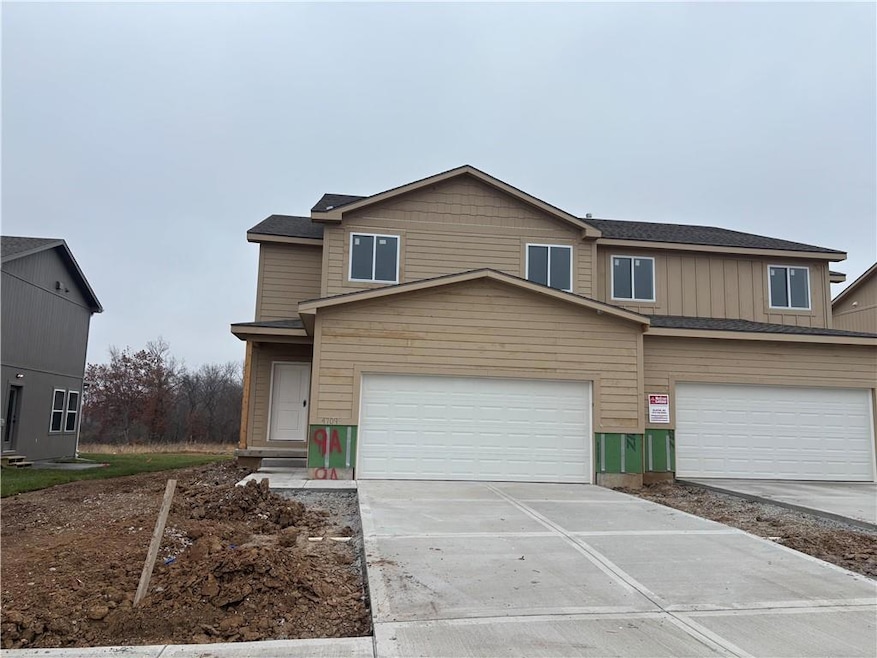 4709 S Brentwood Ave, Kansas City, MO 64136 - photo 1