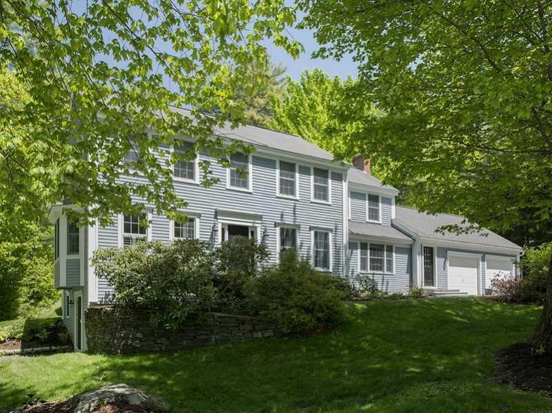 127 Applecrest Dr, Yarmouth, ME 04096 - photo 1