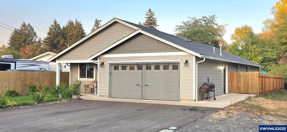 Under Contract $360,000