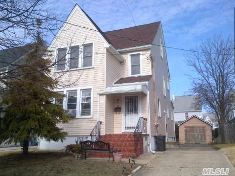 unlisted-address, Valley Stream, NY 11581 - photo 1