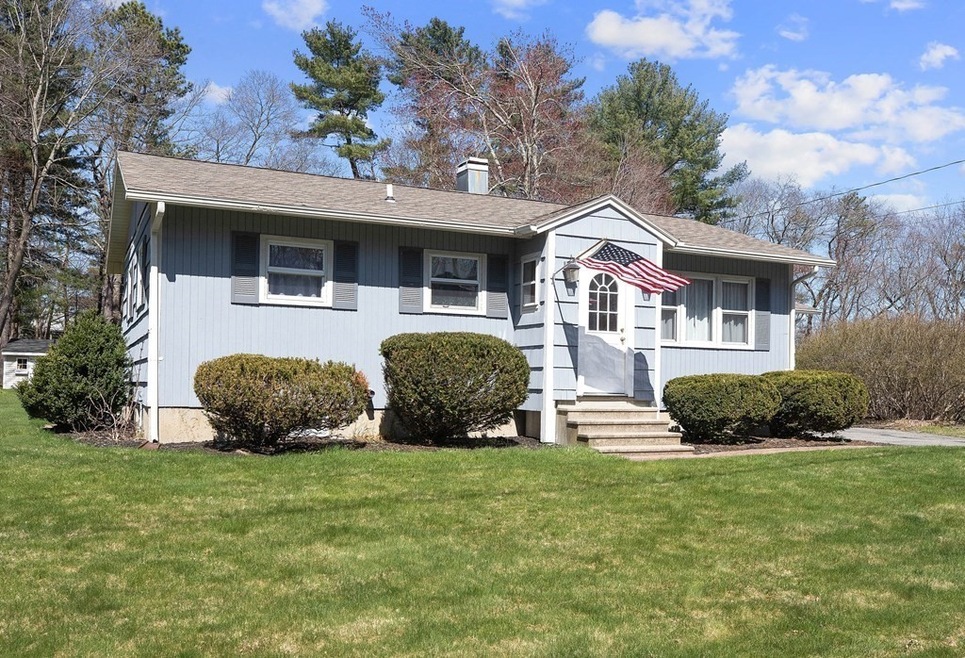 20 Linden Cir, Georgetown, MA 01833 - photo 1