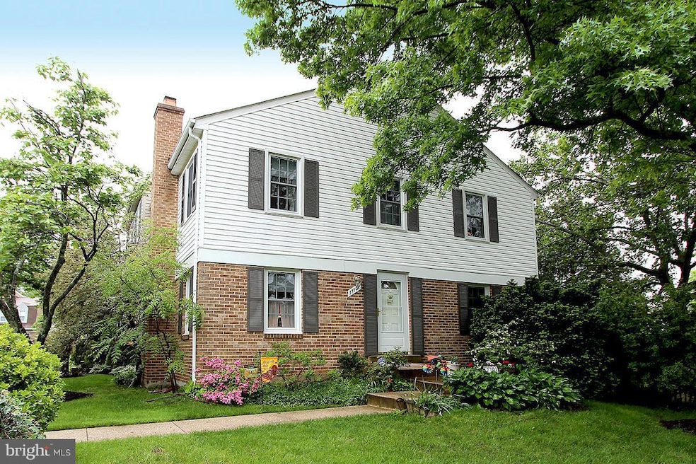 17701 Lochness Cir, Olney, MD 20832 - photo 1