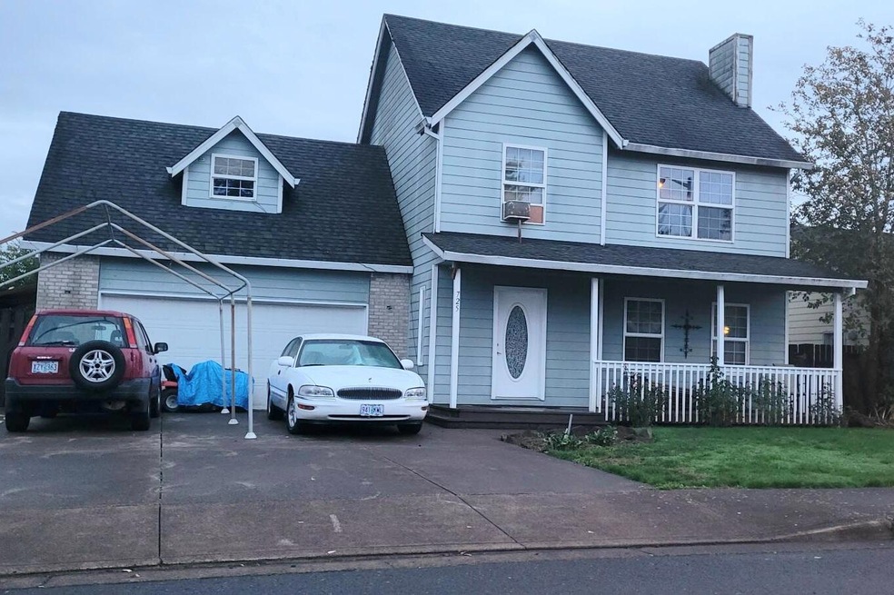 725 SE Justin St, Sheridan, OR 97378 - photo 1