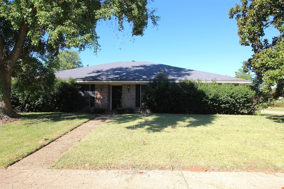 For Sale $250,000 • Co-Listing Agent