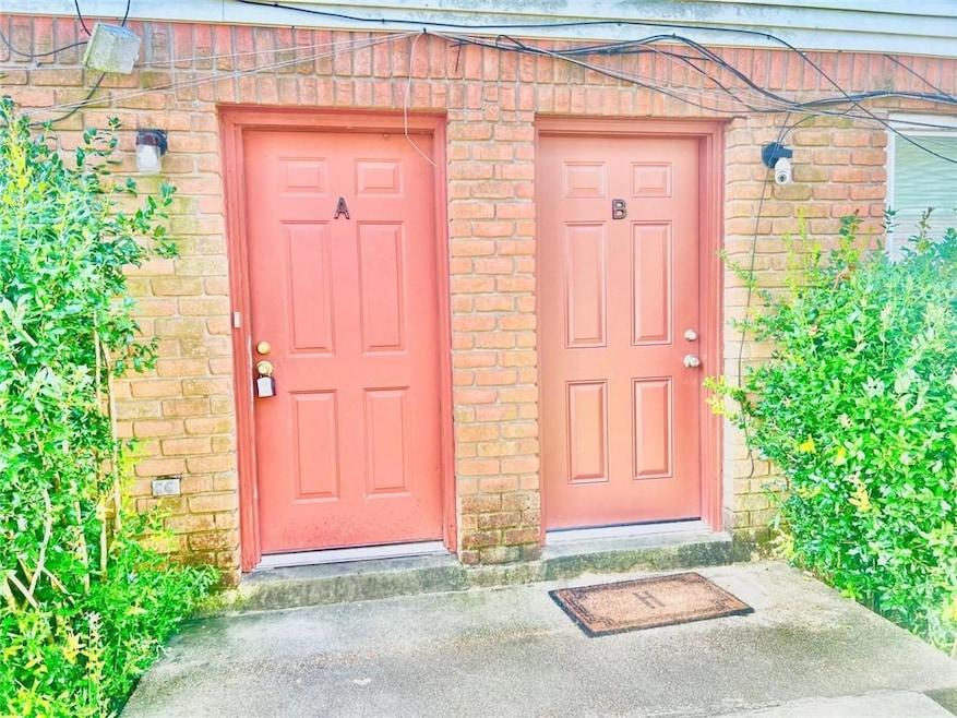 For Rent $1,300/month