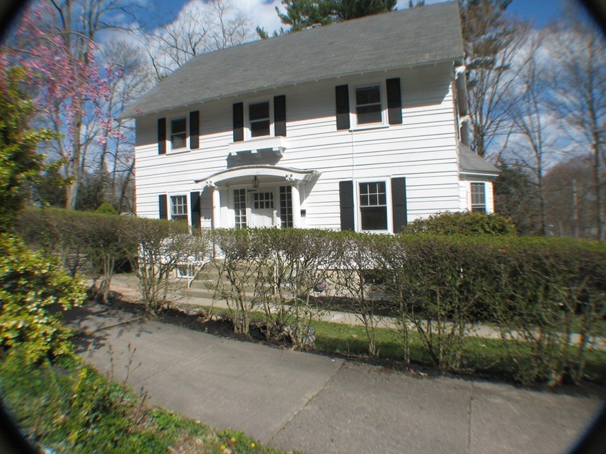 89 Morningside Rd, Worcester, MA 01602 - photo 1