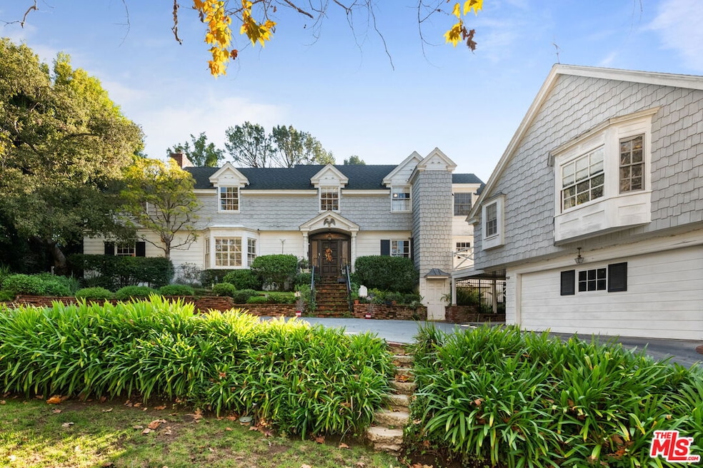 11324 W Sunset Blvd, Los Angeles, CA 90049 - photo 1