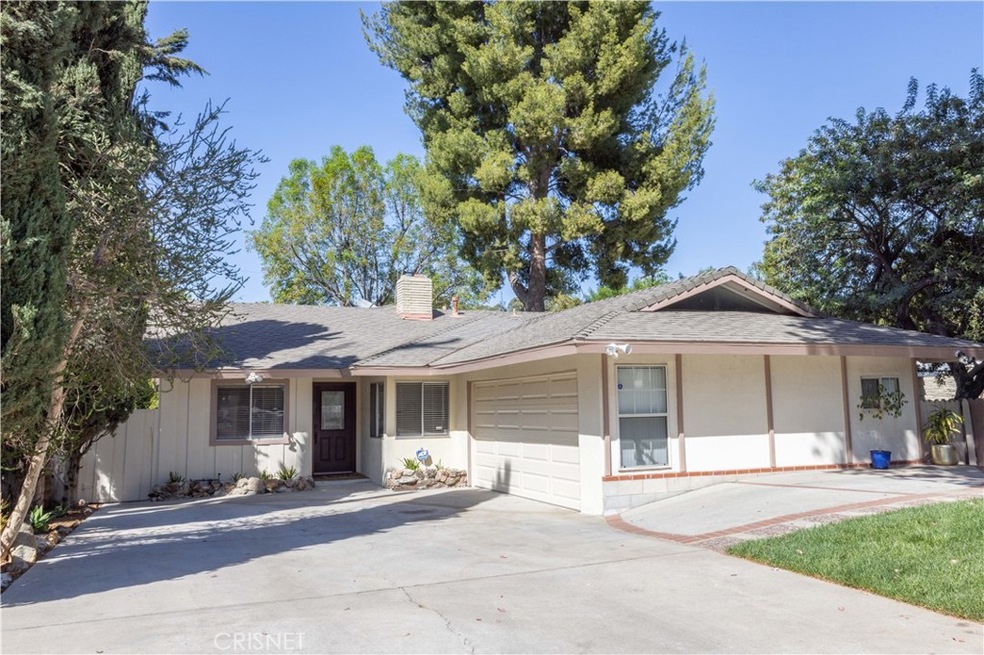 22133 Avenue Morelos, Woodland Hills, CA 91364 - photo 1