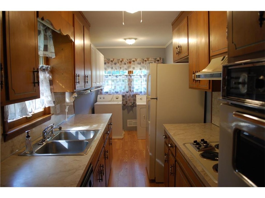 2011 Arrowhead Trail, Marietta, GA 30062 - photo 1