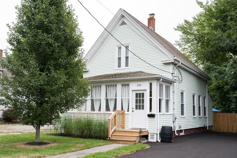 193 E Water St, Rockland, MA 02370 - photo 1
