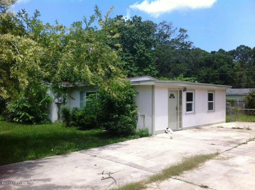 3917 Ruby Dr W, Jacksonville, FL 32246 - photo 1