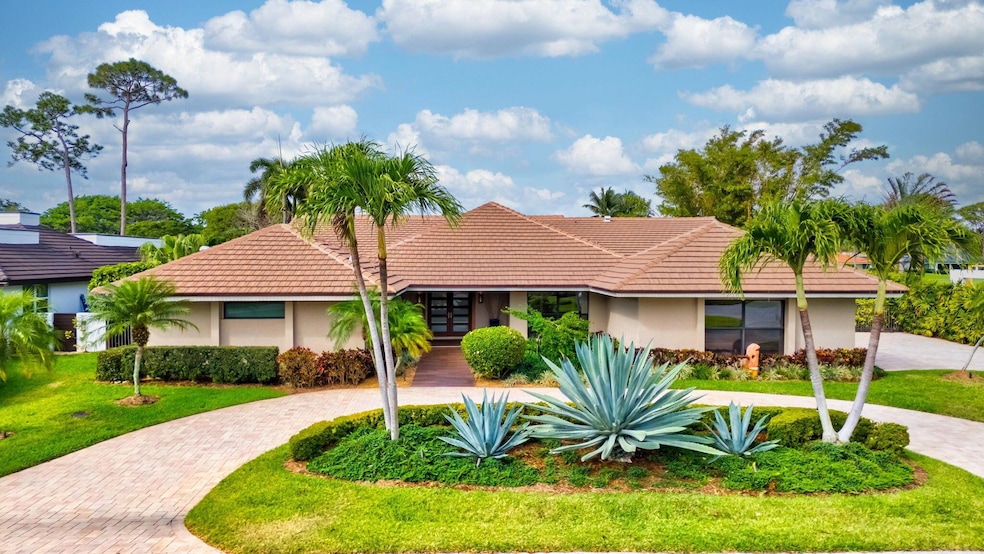 For Sale $2,799,000 • Co-Listing Agent