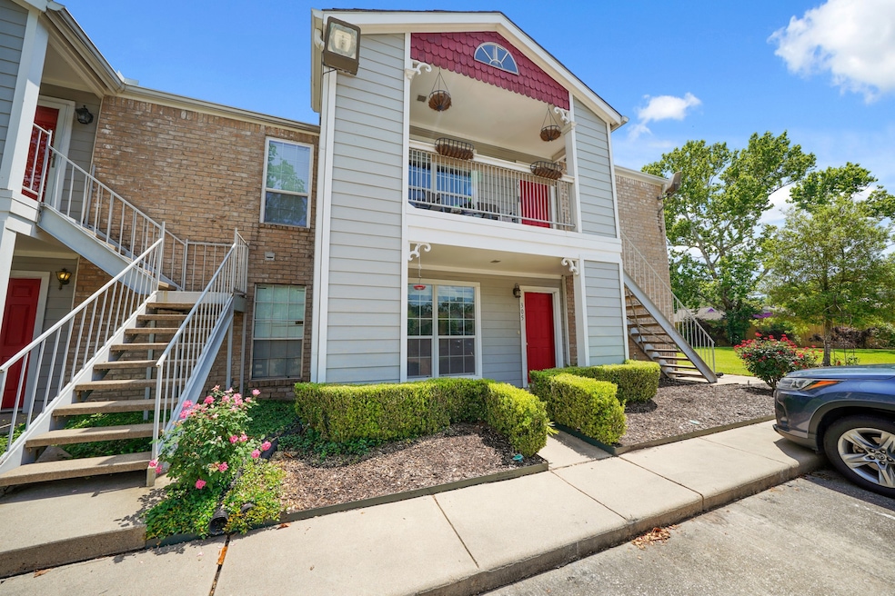 Sold • Co-Listing Agent