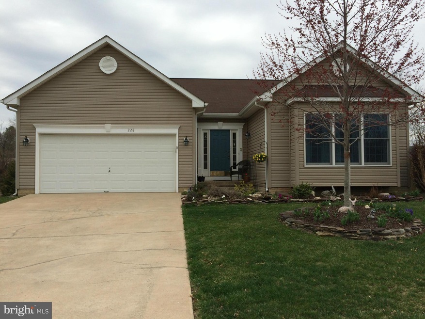 228 Lake Coventry Dr, Frederick, MD 21702 - photo 1