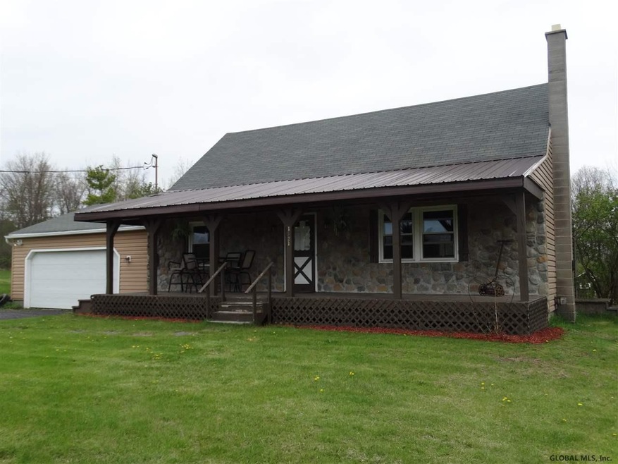 1521 Carney Rd, Castleton On Hudson, NY 12033 - photo 1