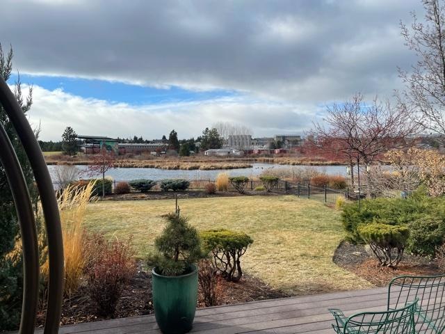 Deschutes River frontage