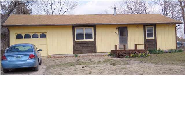 Well-maintained 2 bedroom ranch on large corner lo