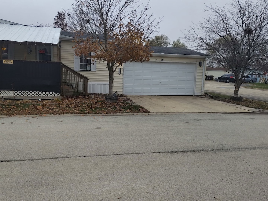 173 Austin Ct, Manteno, IL 60950 - photo 1