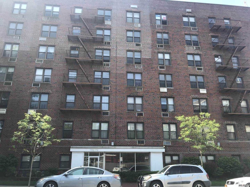 152-72 Melbourne Ave unit 3J`, Flushing, NY 11367 - photo 1