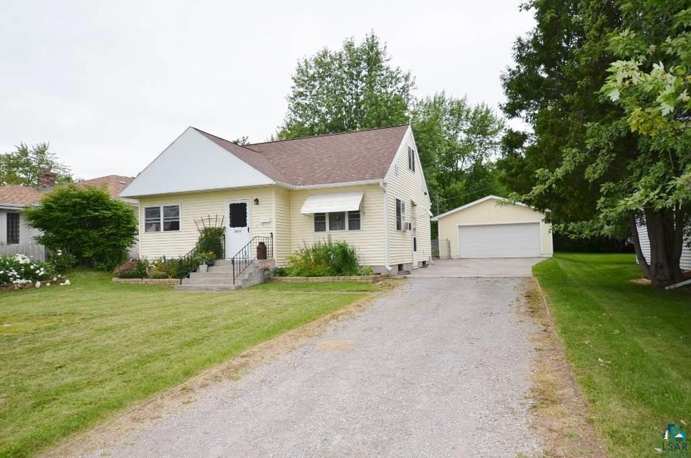 4623 Crosley Ave, Duluth, MN 55804 - photo 1