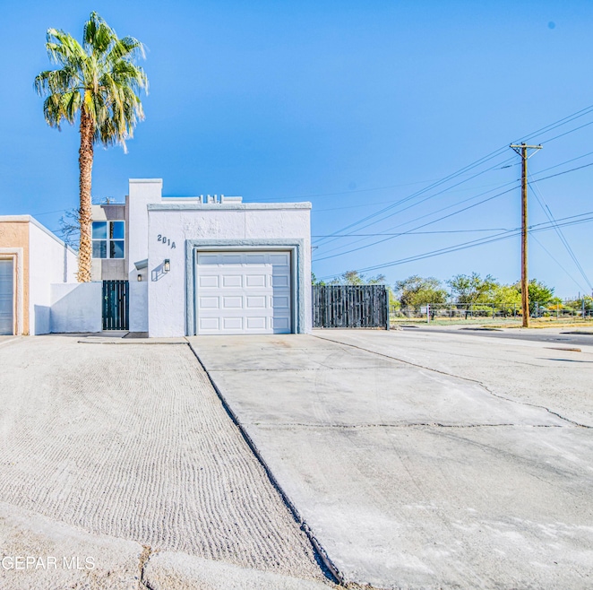 201 Mulberry Ave unit A, El Paso, TX 79932 - photo 1