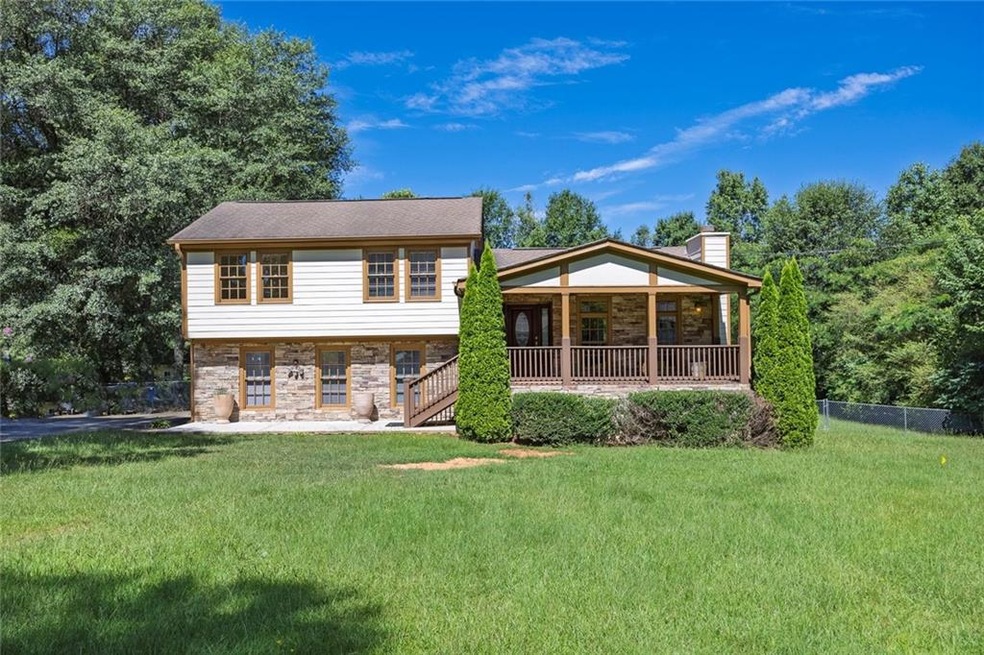 2460 Sims Dr NE, Marietta, GA 30066 - photo 1