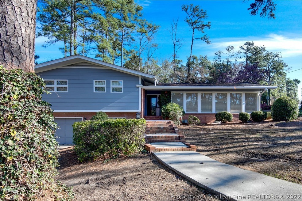 2224 Mirror Lake Dr, Fayetteville, NC 28303 - photo 1