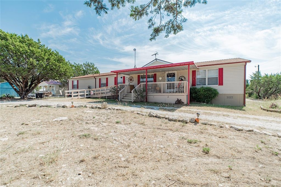 137 Opal Dr, Weatherford, TX 76087 - photo 1