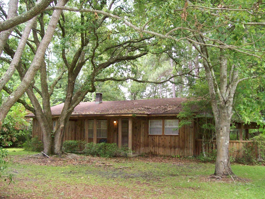 3BR/1BA On Wonderful, Wooded, Corner Lot