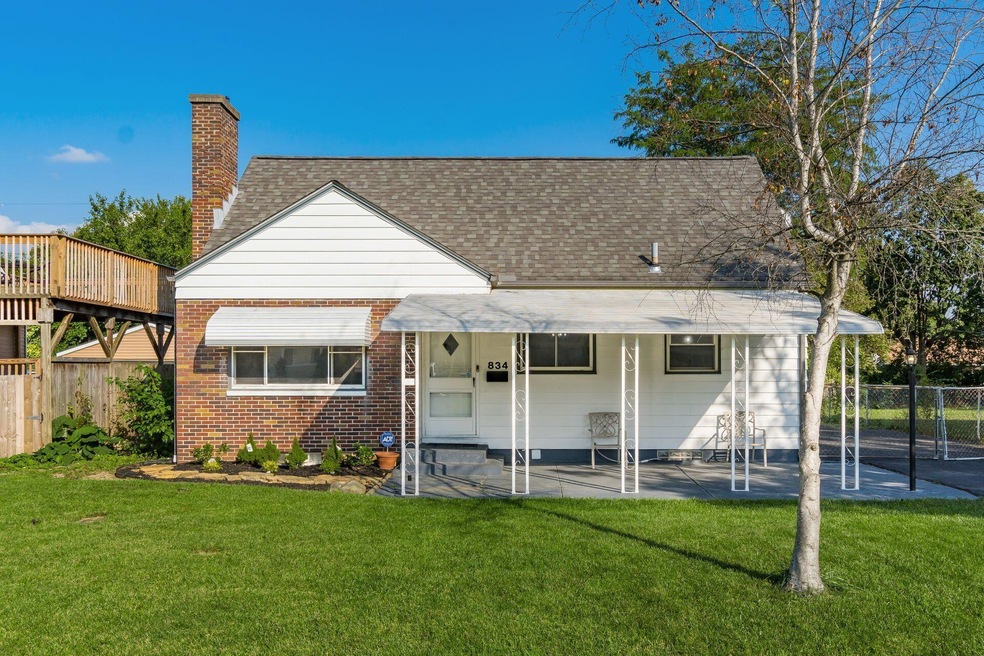 834 Joyful St, Columbus, OH 43204 - photo 1