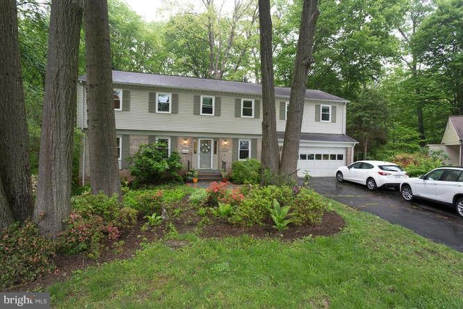 8300 Epinard Ct, Annandale, VA 22003 - photo 1