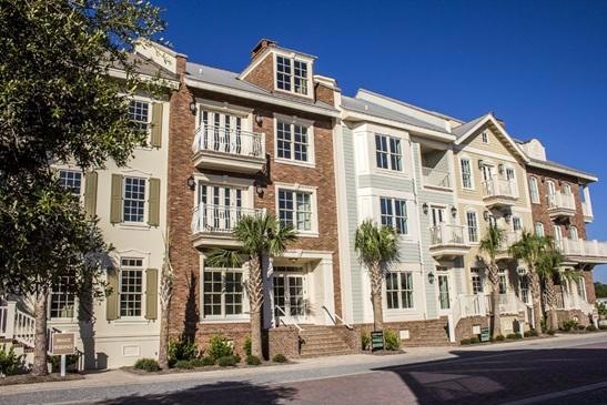 43 Pleasant St - Front View 2