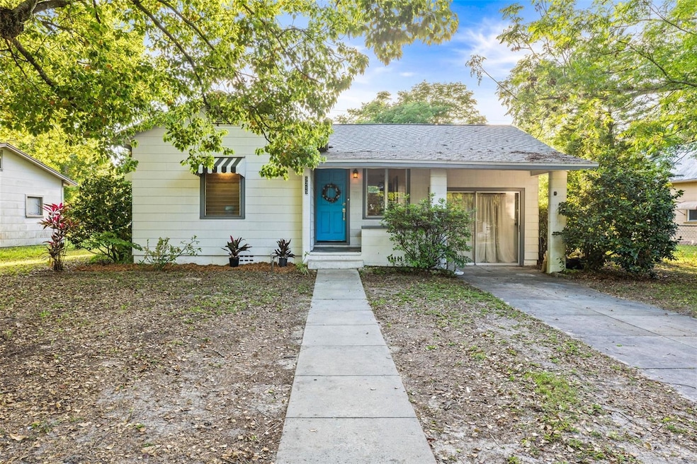 5215 16th St, Zephyrhills, FL 33542 - photo 1