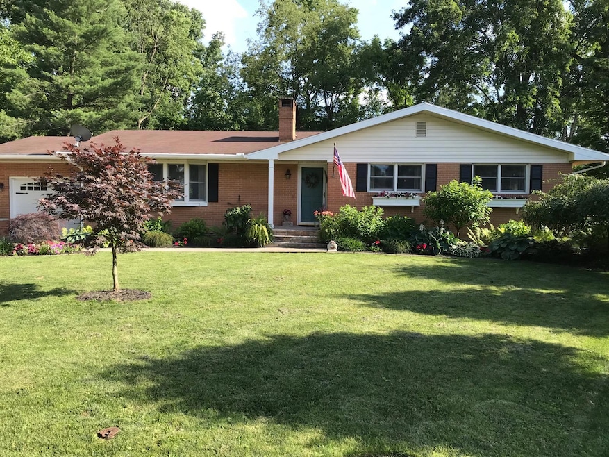 501 Mikes Ln, Newark, OH 43055 - photo 1