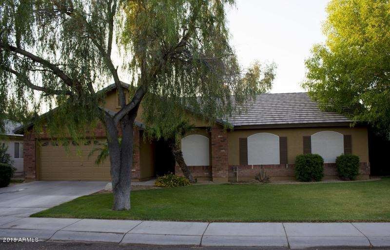 FarnsworthListing_6_800x513
