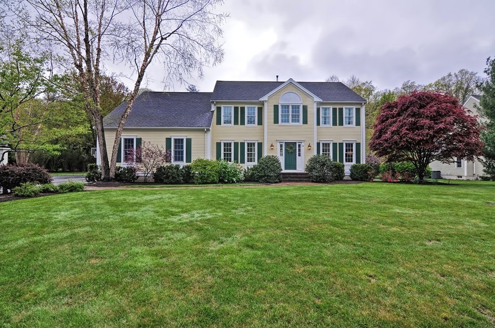 21 Evergreen Rd, Norfolk, MA 02056 - photo 1