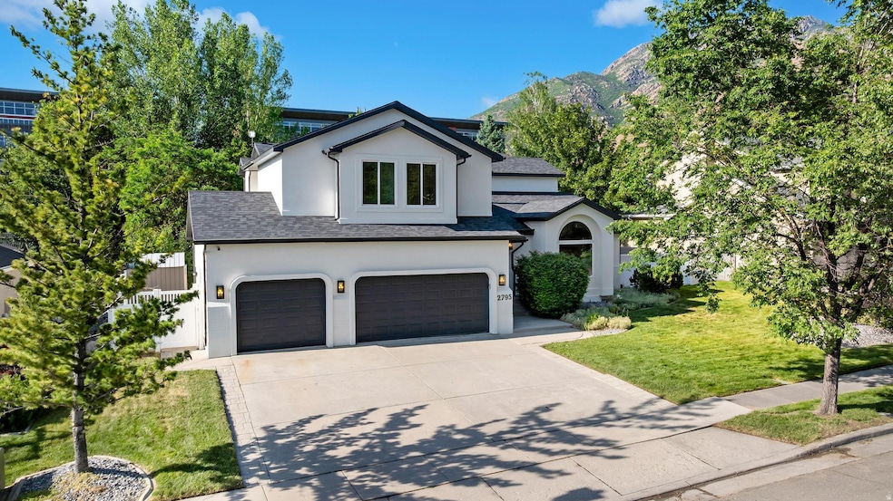 Under Contract $1,625,000 • Co-Listing Agent