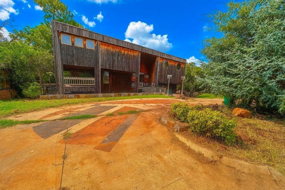 For Sale $184,900 • Co-Listing Agent