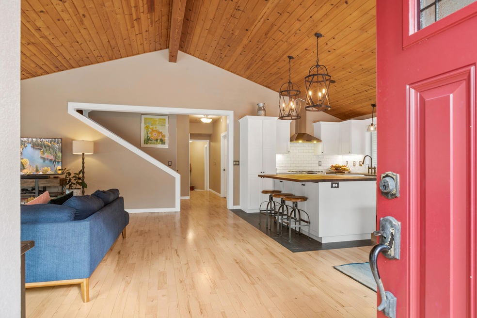 2640 NW Scandia Loop, Bend, OR 97701 - photo 1