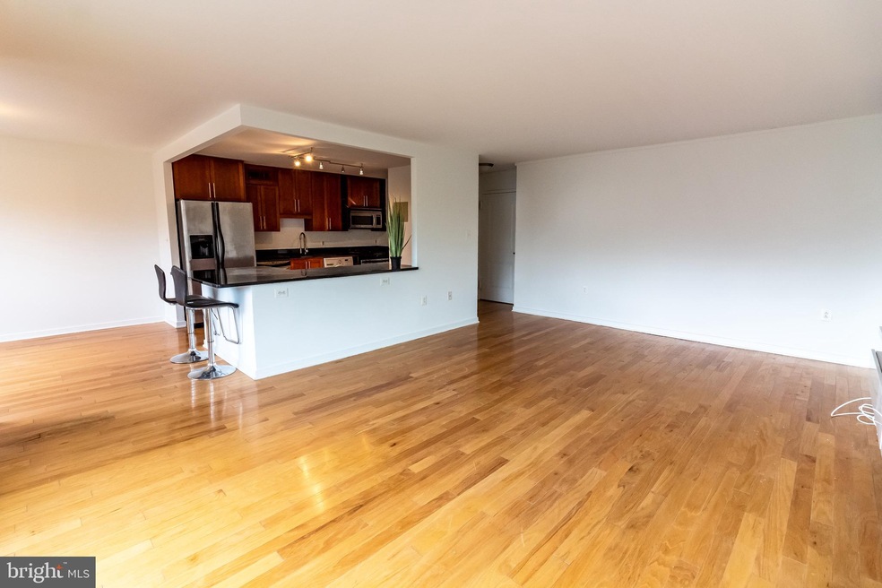 Takoma Overlook Condominium, Takoma Park, MD 20912 - photo 1