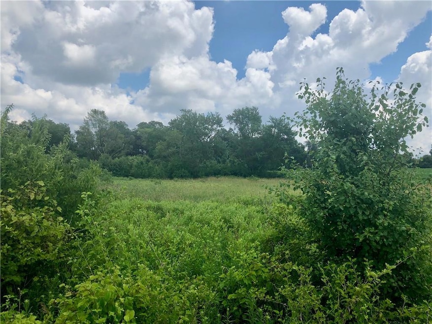 2735 W 38th St, Anderson, IN 46011 - photo 1