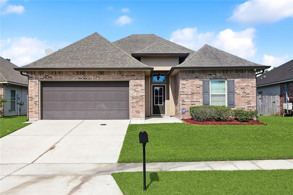 4418 Bay View Dr, Marrero, LA 70072 - photo 1