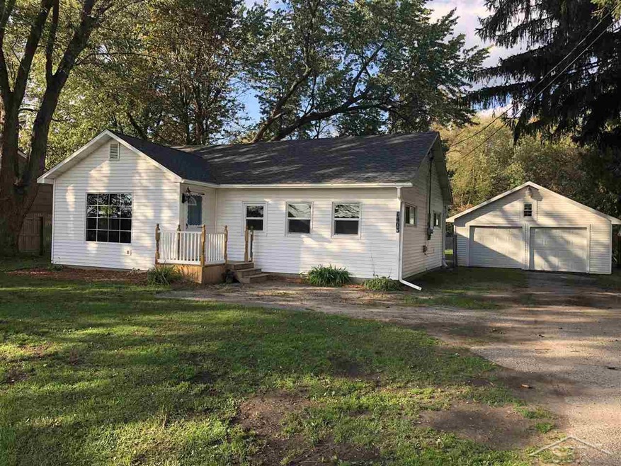 1403 E Isabella Rd, Midland, MI 48640 - photo 1